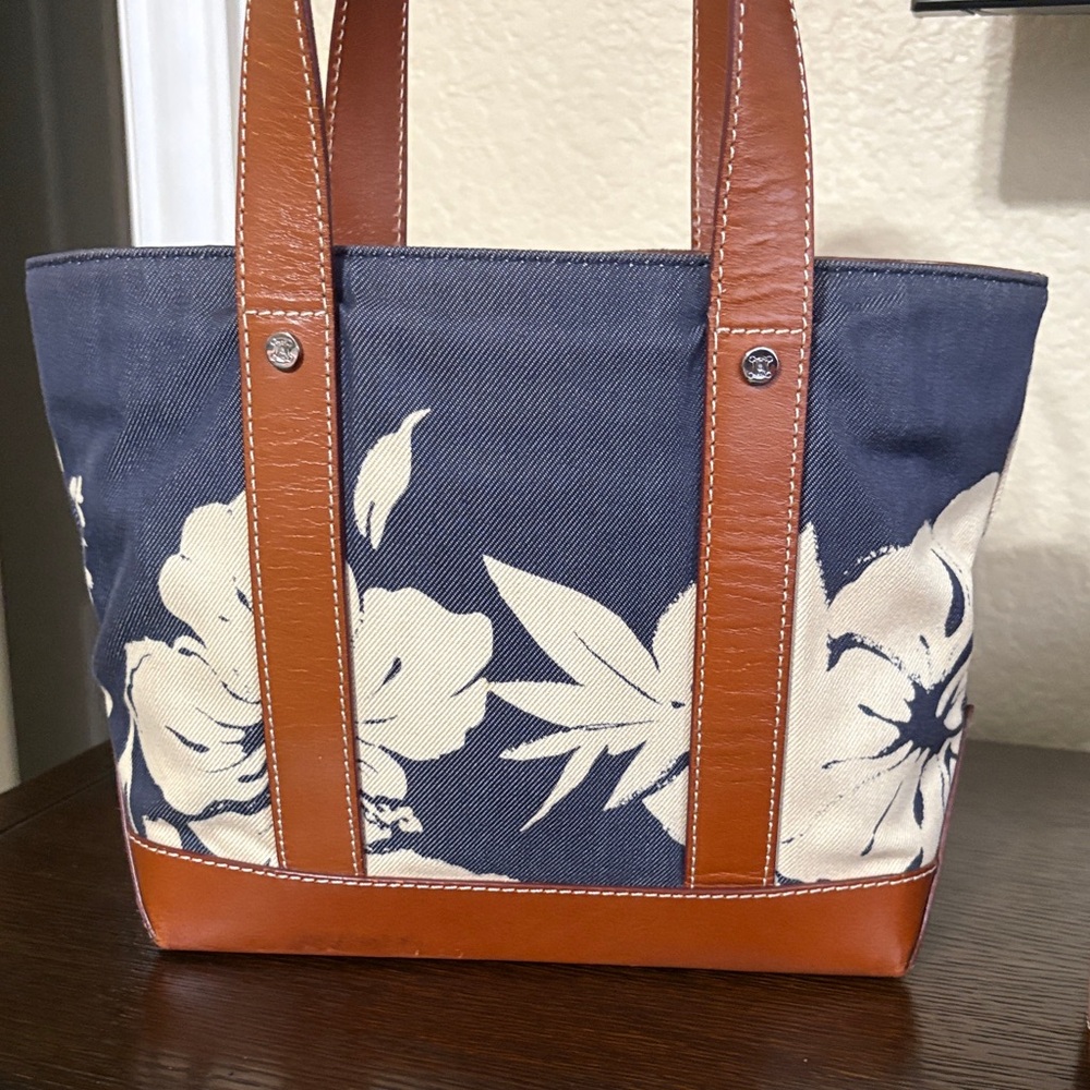 Celine Navy and Brown Floral Tote Bag with Pouch - Picture 5 of 16